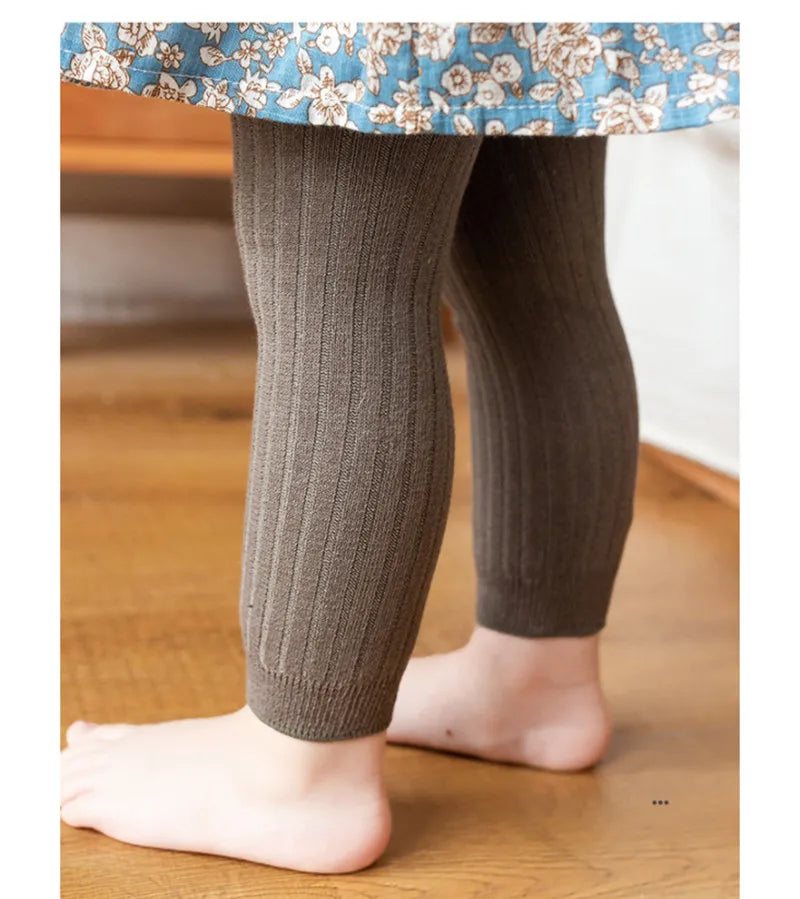 Legging Bébé Unisexe – Confort et Style pour toutes les Saisons