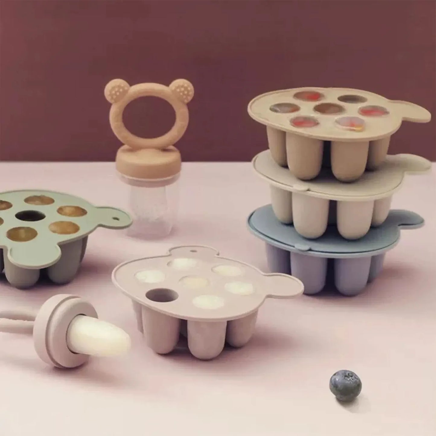 Ensemble tétine, mordeur, moules en silicone