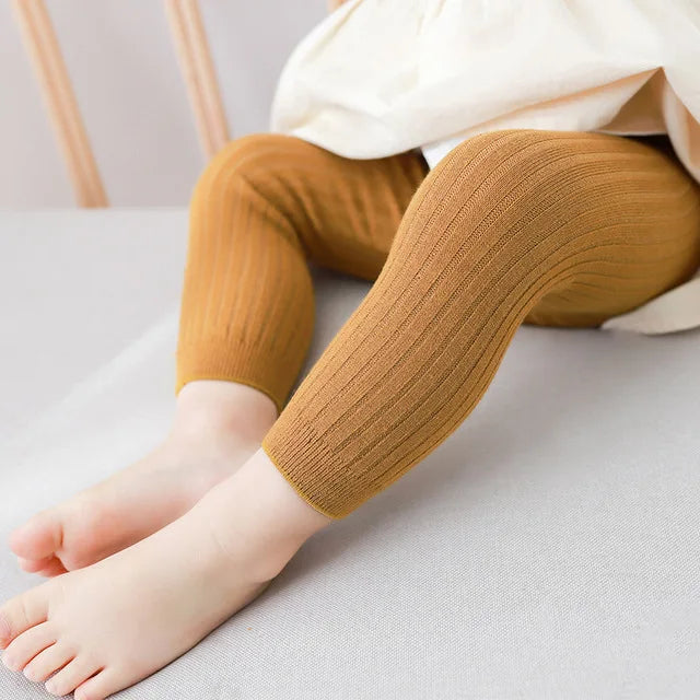 Legging Bébé Unisexe – Confort et Style pour toutes les Saisons