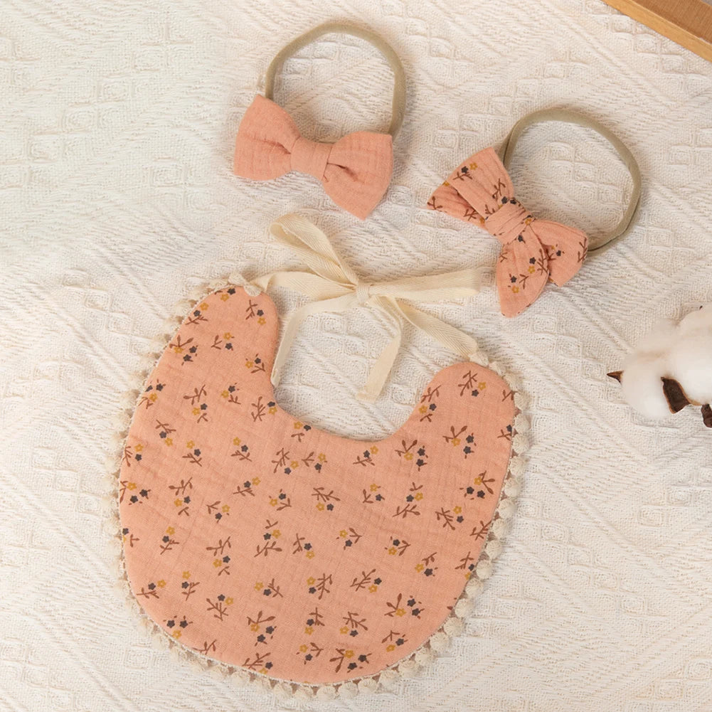 Ensemble 3 pièces Bavoirs Fleur pour Bébé et Bandeaux